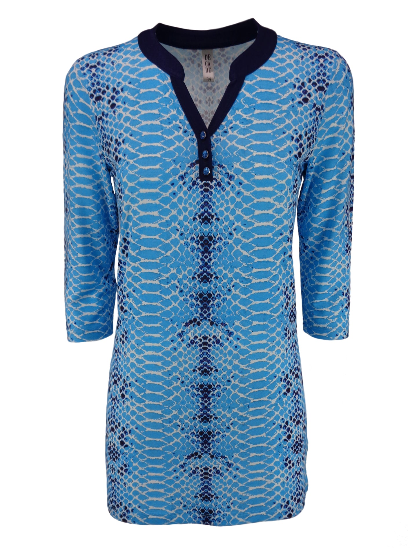 Tunică de damă - tricou cu mânecă 3/4, decolteu ascuțit și nasturi
